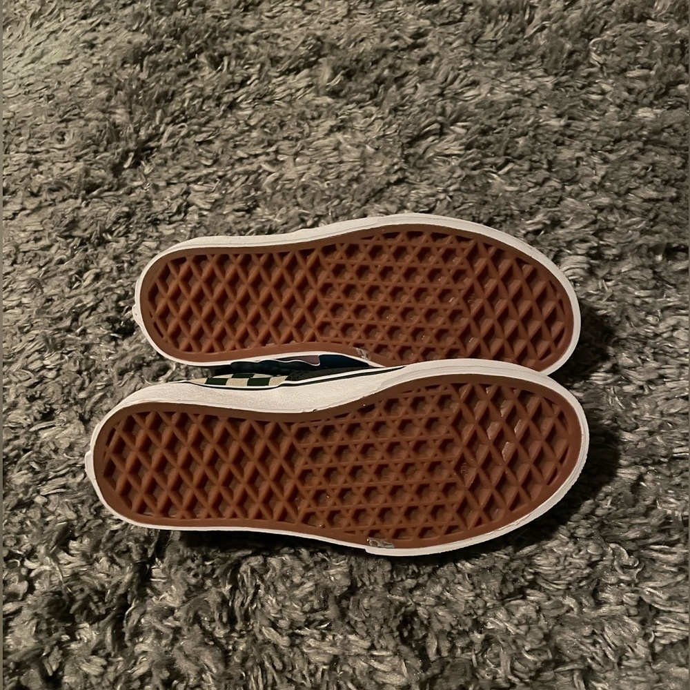 Kids Vans - Picture 3 of 5